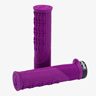 OPEN CORE THRICE GRIPS