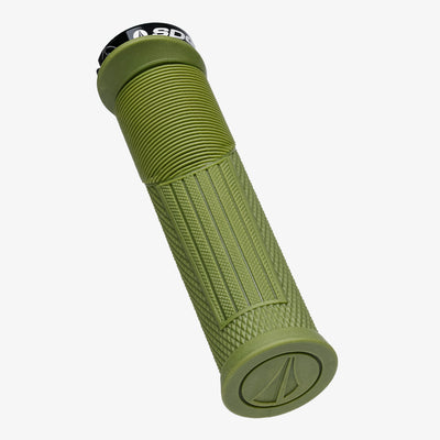 OPEN CORE THRICE GRIPS