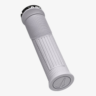 OPEN CORE THRICE GRIPS