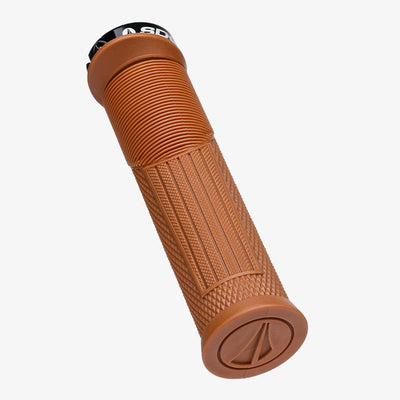 OPEN CORE THRICE GRIPS