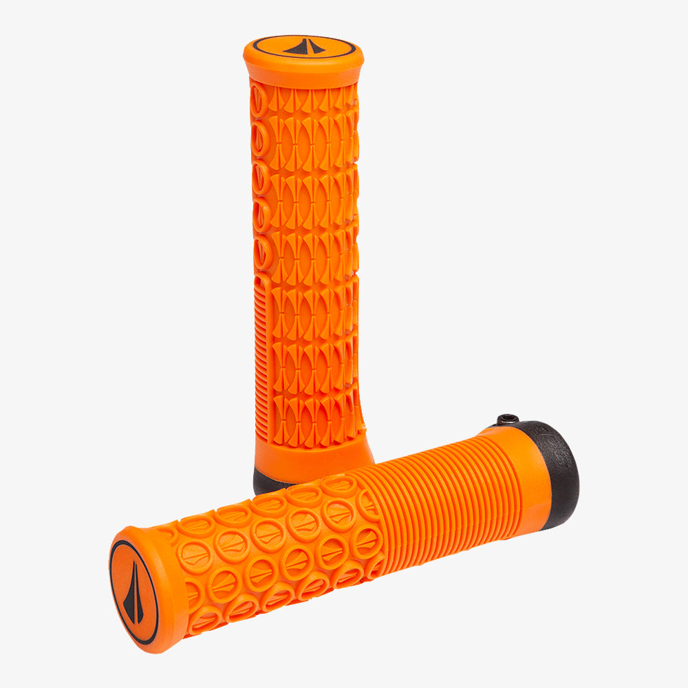 Thrice 31 Grips | S / M