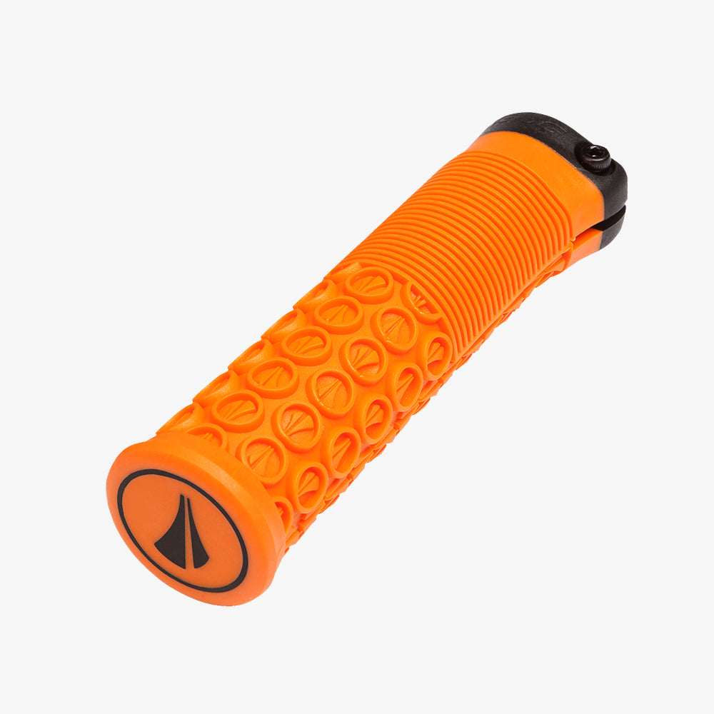 Thrice 31 Grips | S / M